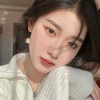 铁路的白蔷薇